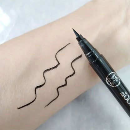 24h Lasting Smooth Matte Eye Liner