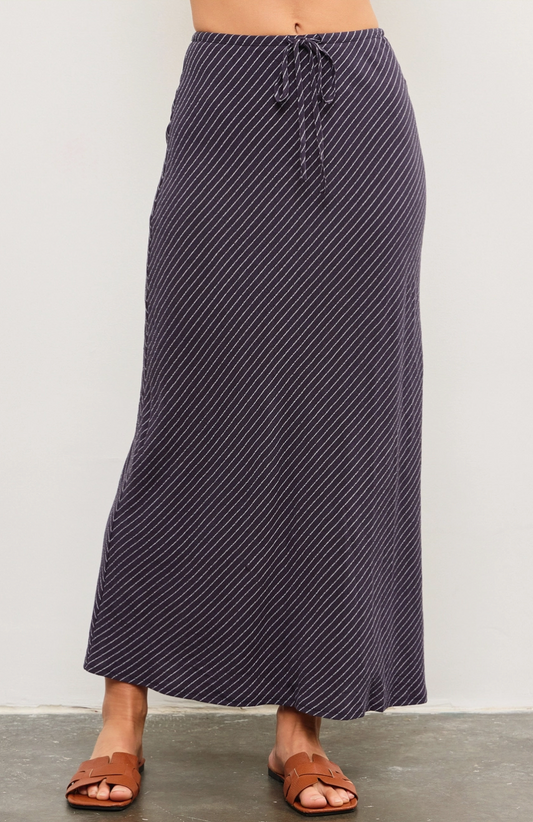 Drawstring Diagonal Stripe Back Slit Maxi Skirt